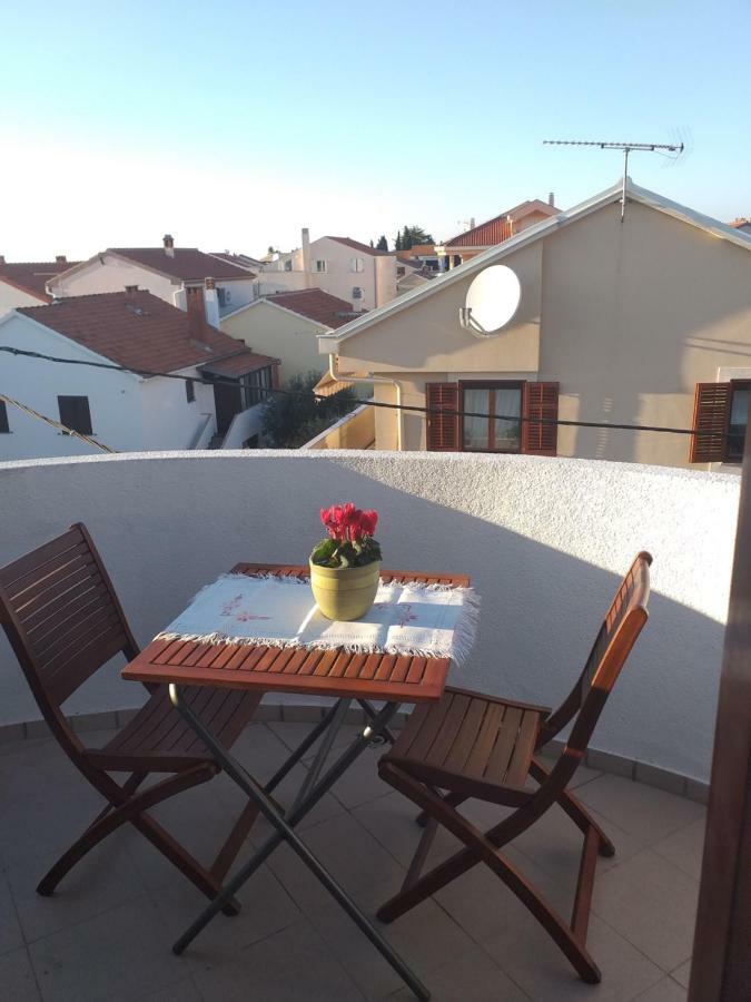 Apartment Manda Zara Esterno foto